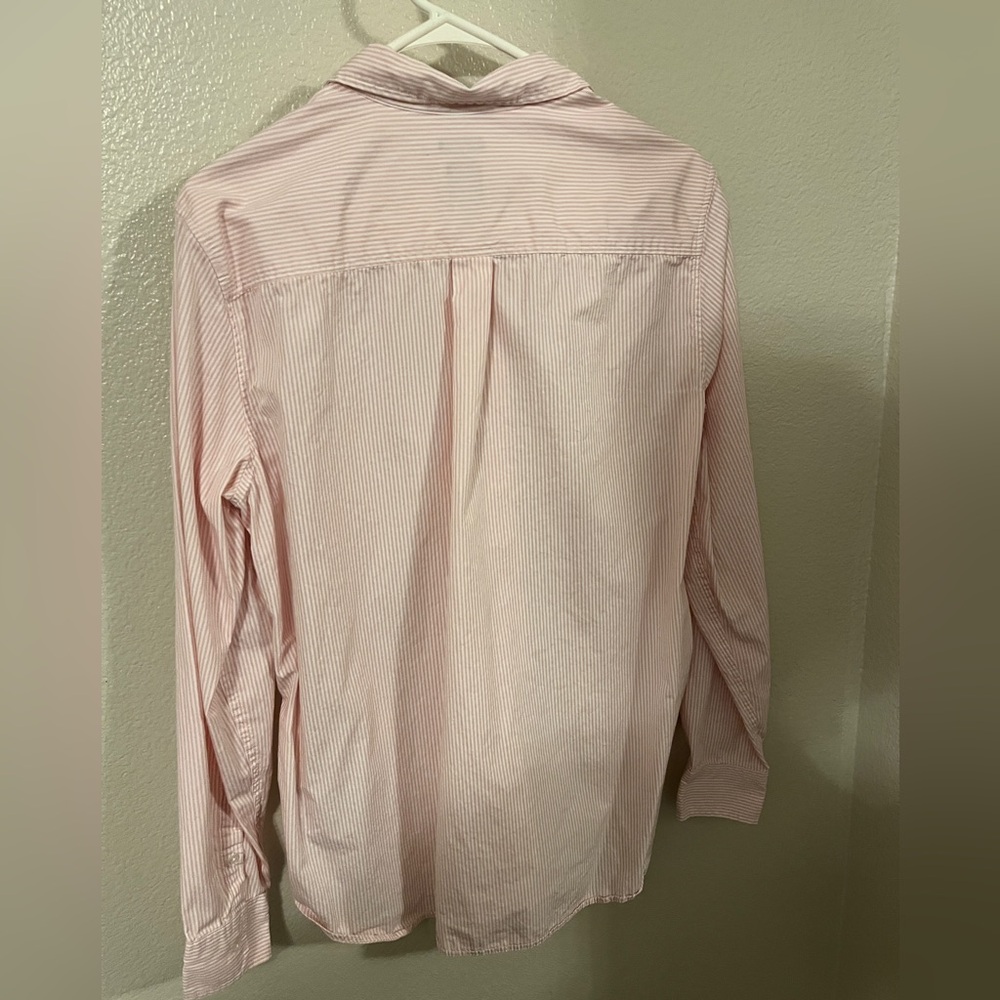 NWOT GAP Women’s Light Pink Striped Button Down Shirt - Picture 6 of 7